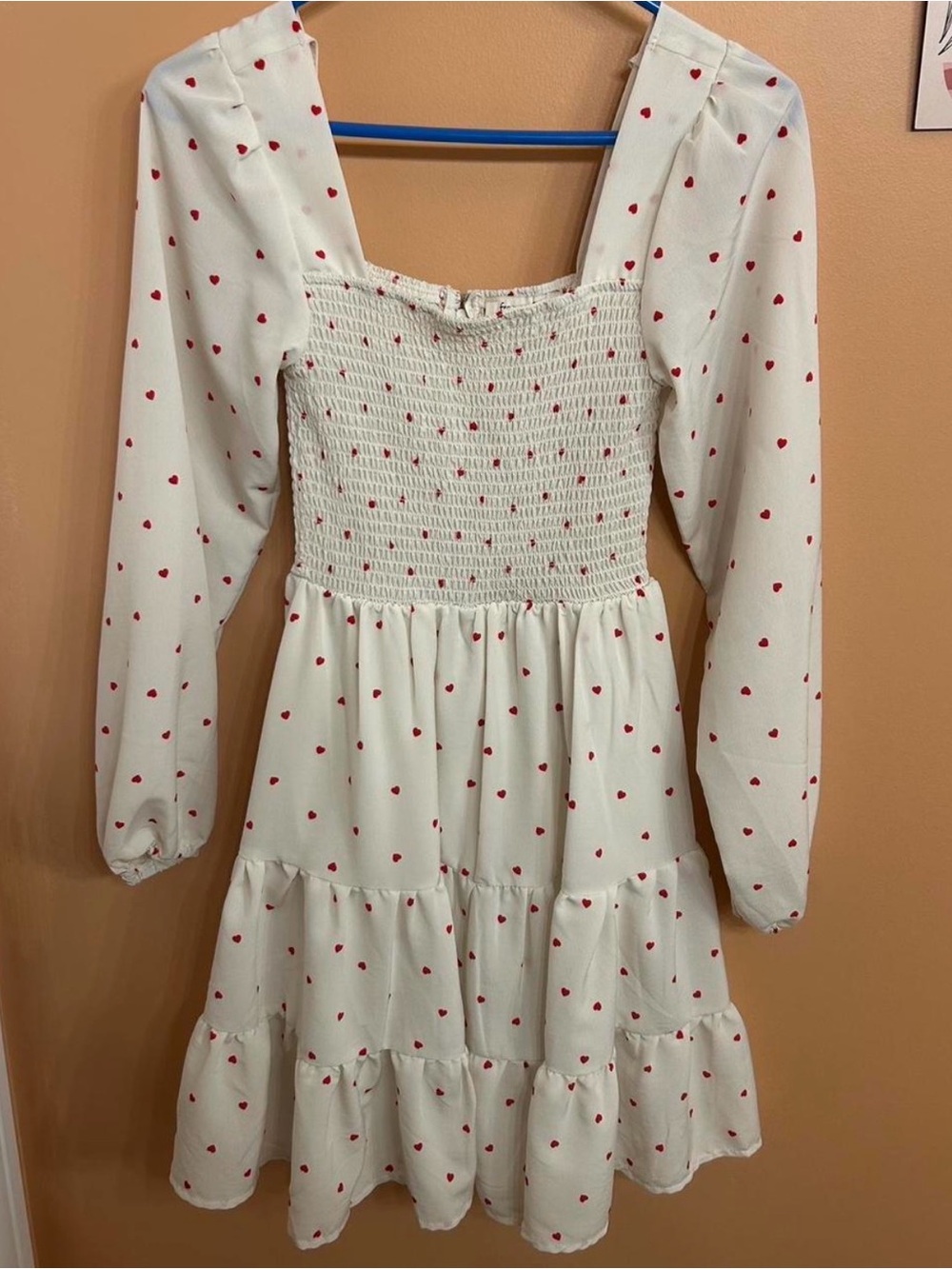 Francescas -White Long Sleeve Smocked Dress with Red Heart Print